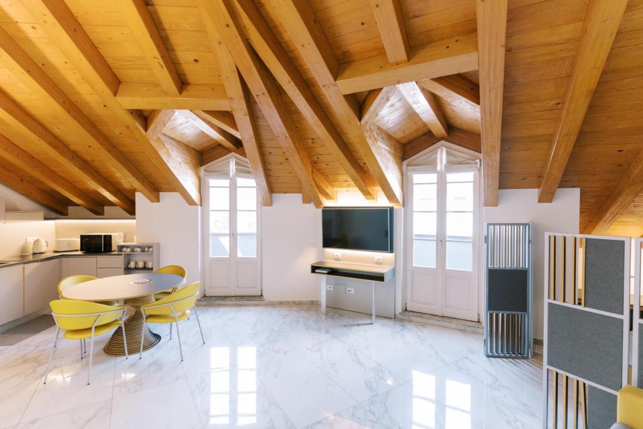 Casa King Apartment โกโม ภายนอก รูปภาพ