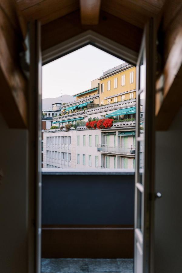 Casa King Apartment โกโม ภายนอก รูปภาพ